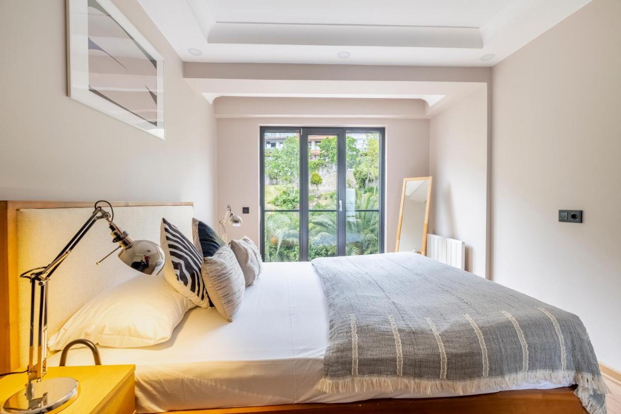 New And Modern Flat With Sea View Стамбул